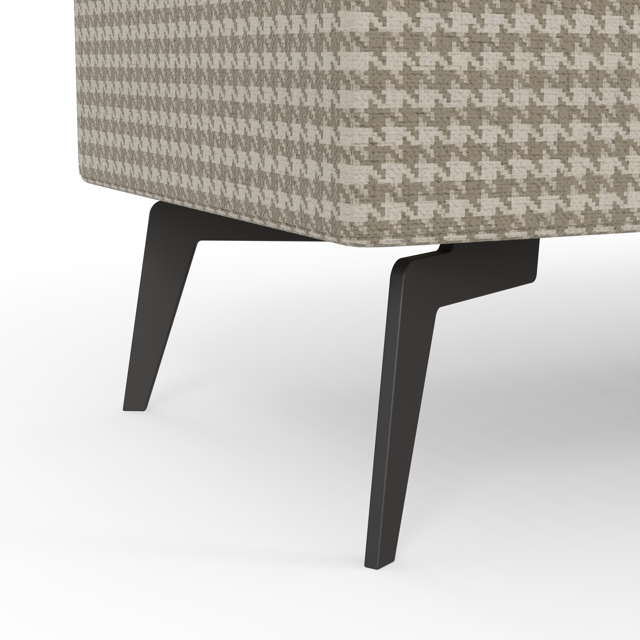 HM Capone Bench