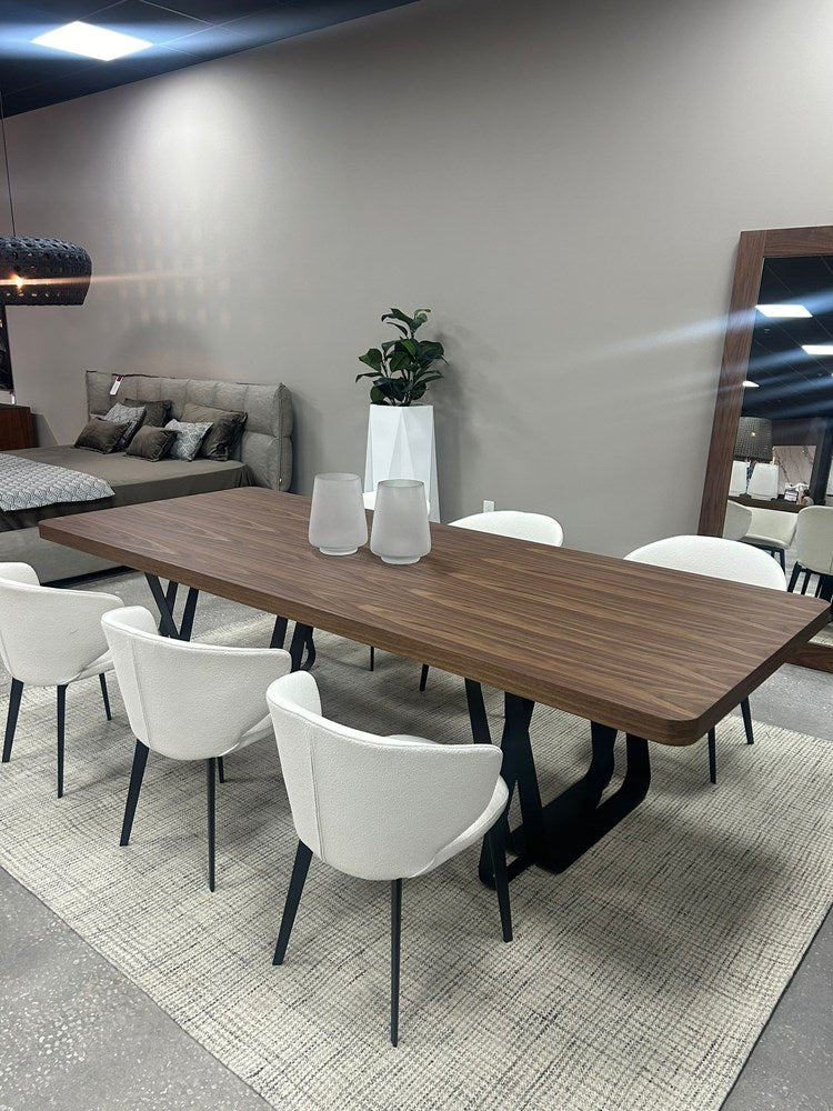 Loui Dining Table